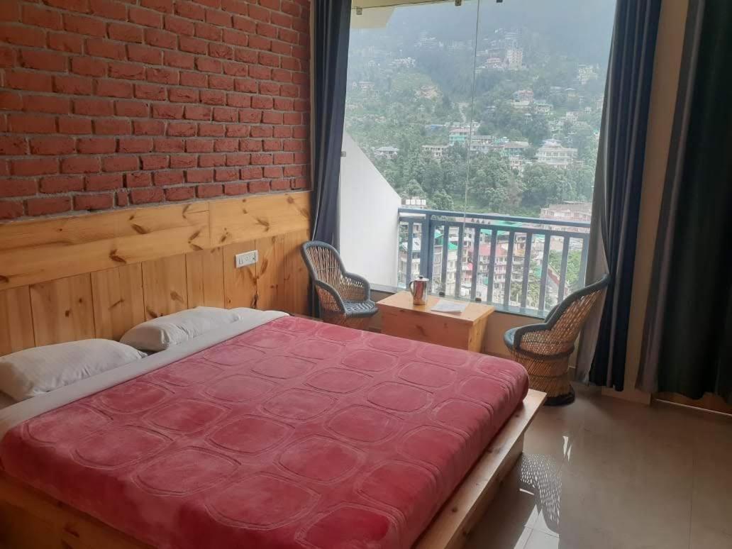 White Water Inn Mcleodganj Dharamszala Kültér fotó